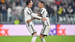 Dusan Vlahovic y Ángel Di María.