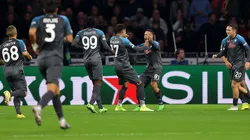 Triunfo de Napoli sobre Ajax