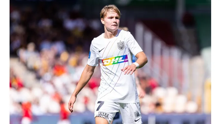 Andreas Schjelderup quiere seguir el camino de Erling Haaland en la Premier.