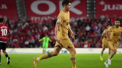 Lewy en festejo de gol con Barcelona.