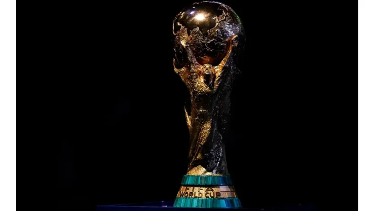 El trofeo del Mundial aguarda por un nuevo campeón.