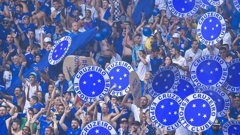Hinchas de Cruzeiro celebran.