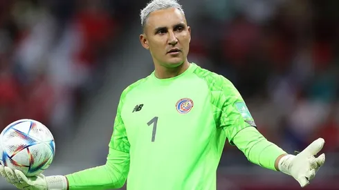 Keylor Navas en acción con Costa Rica.