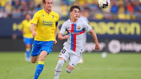 Gavi tendrá nuevo dorsal tras firmar nuevo contrato con Barcelona.