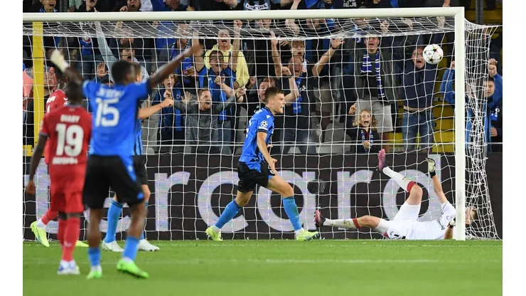 Hradecky y un error carísimo.