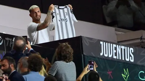 Leandro Paredes ya fue presentado en Turín tras salir de PSG.