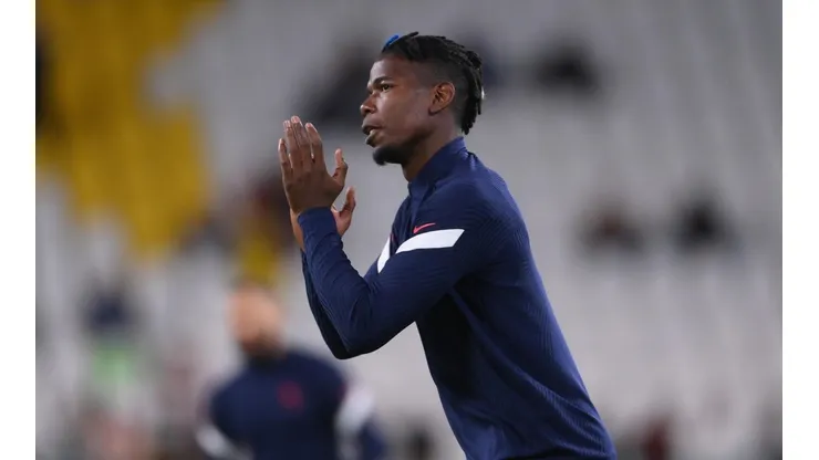 Paul Pogba vuelve a ser manchado por su hermano Mathias.