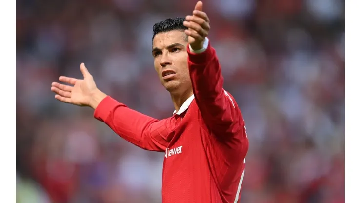 Cristiano Ronaldo sigue con intenciones de salir de Manchester United.