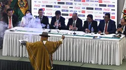 Gustavo Costas presentado en Bolivia