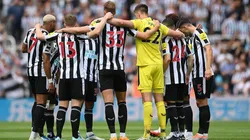 Newcastle en formación para partido por Premier League.