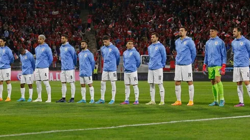 Equipo de Uruguay en partido de ELiminatoria.