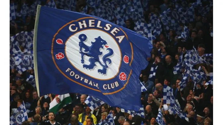 Chelsea continúa moviéndose en el mercado.