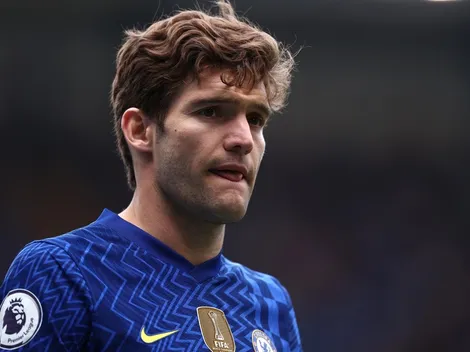¿Qué condiciona la llegada de Marcos Alonso a Barcelona?