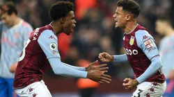 Chukwuemeka, junto a Coutinho, ex Liverpool y Barcelona.