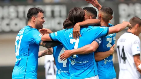 Napoli en celebración de gol.