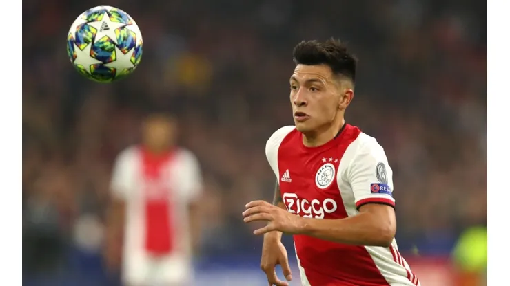 Lisandro Martínez en sus tiempos por Ajax.