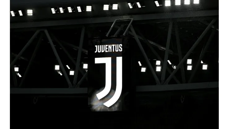 La Juve continúa asaltando al mercado.