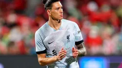 Núñez en acción con Liverpool.