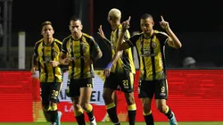 Deportivo Táchira, a cuartos de final.