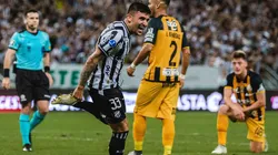 Festejo de gol de Ceará ante The Strongest.