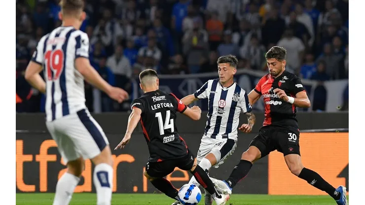 Colón y Talleres se vuelven a medir para romper el empate de la ida.