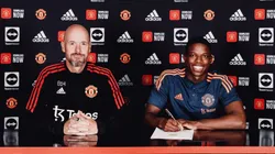 Erik ten Hag, junto a la nueva incorporación de Manchester United, Tyrell Malacia.