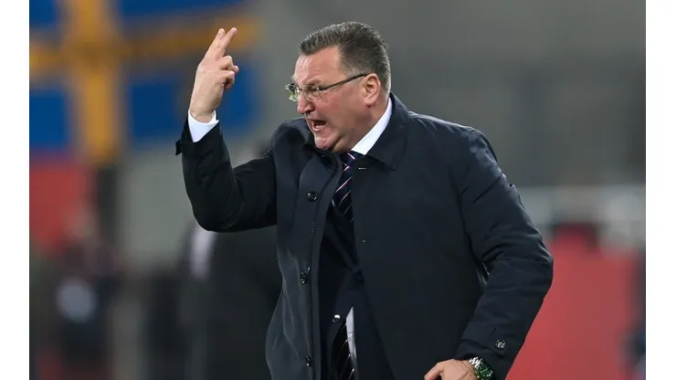 Czeslaw Michniewicz, entrenador de la selección de Polonia.