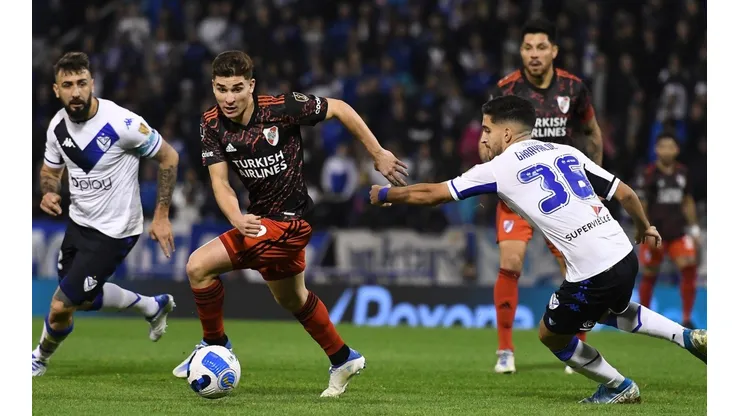 River y Vélez definen la clasificación en El Monumental.