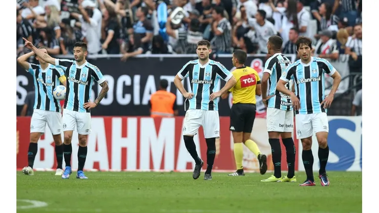Gremio se arma para regresar al Brasileirão.