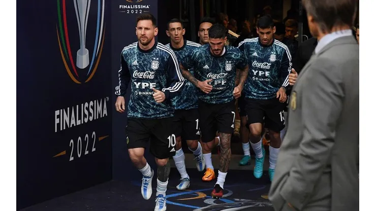 Calentamiento Argentina, uno de los favoritos al título.