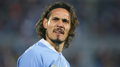 Cavani todavía no define su futuro.