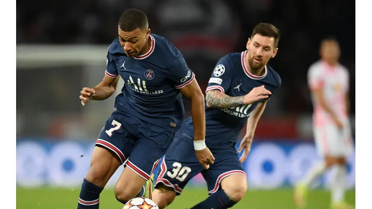 Mbappé y Messi