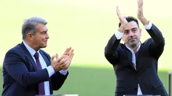 Joan Laporta y Xavi Hernández en Barcelona.