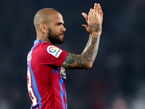 Sorprendente decisión de Barcelona con Dani Alves: el mensaje del brasileño