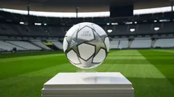 La pelota de la final de la Champions League será subastada.