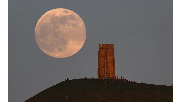 Super Luna Rosa.