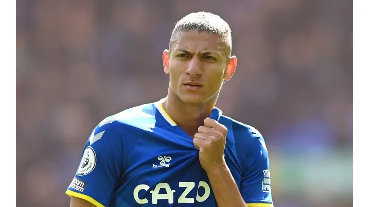 Richarlison se va de Everton.