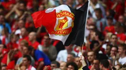 Fanático del United fue domado por los récord Guinness.