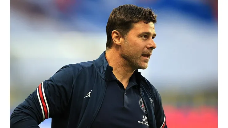 Mauricio Pochettino en dirección con PSG.