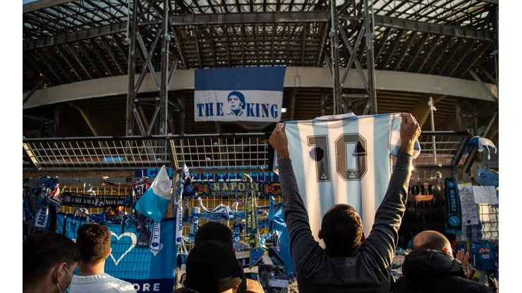 Diego Armando Maradona, emblema en Argentina e Italia.