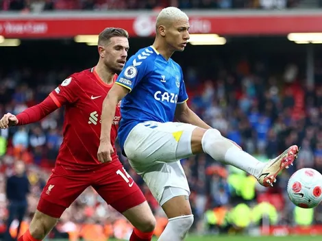 Richarlison no desaprovechó la oportunidad y trolleó a Liverpool