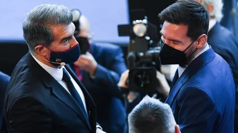 Joan Laporta y Lionel Messi en Barcelona.