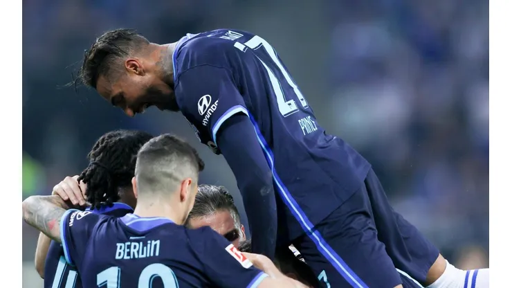 Hertha Berlin se mantiene en la Bundesliga