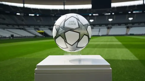 El balón para la final de la UEFA Champions League 2021/2022