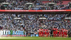 Manchester City y Liverpool en acción.