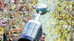 Trofeo Copa Libertadores.