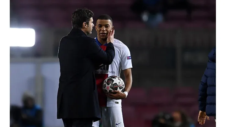 Mauricio Pochettino con Mbappé