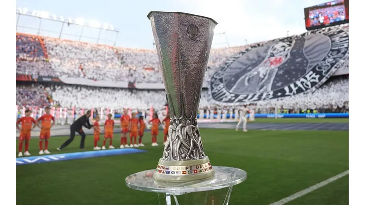 Trofeo de la Europa League.