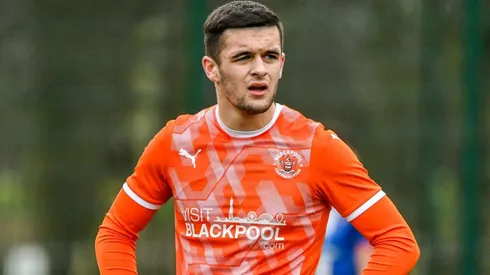 Jake Daniels se declaró abiertamente homosexual.