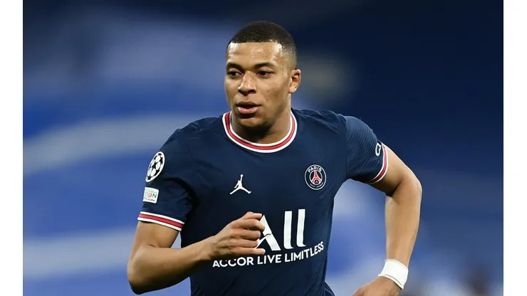 Mbappé, a punto de decidir su futuro.